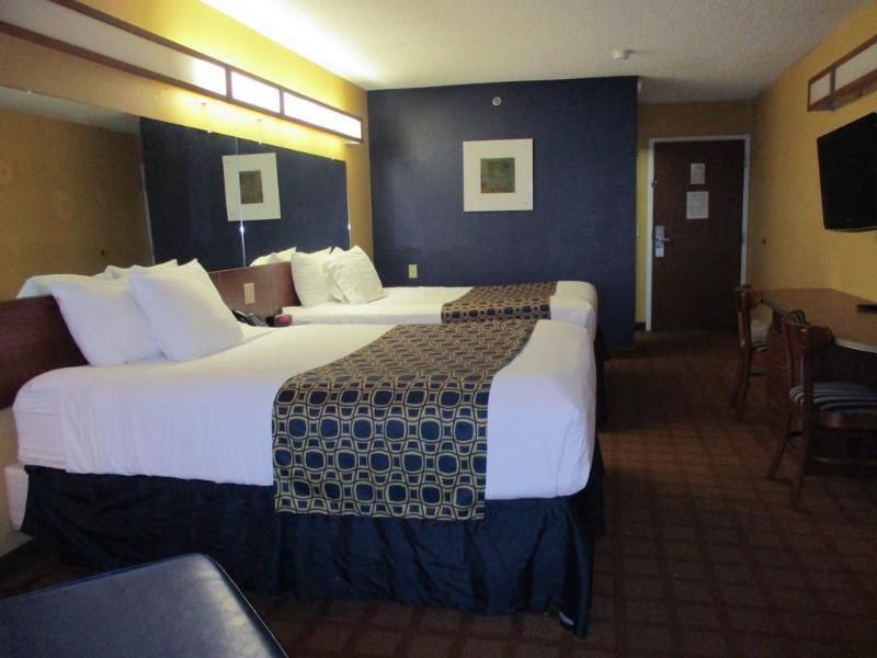 Quality Inn & Suites Watertown Fort Drum Calcium Εξωτερικό φωτογραφία